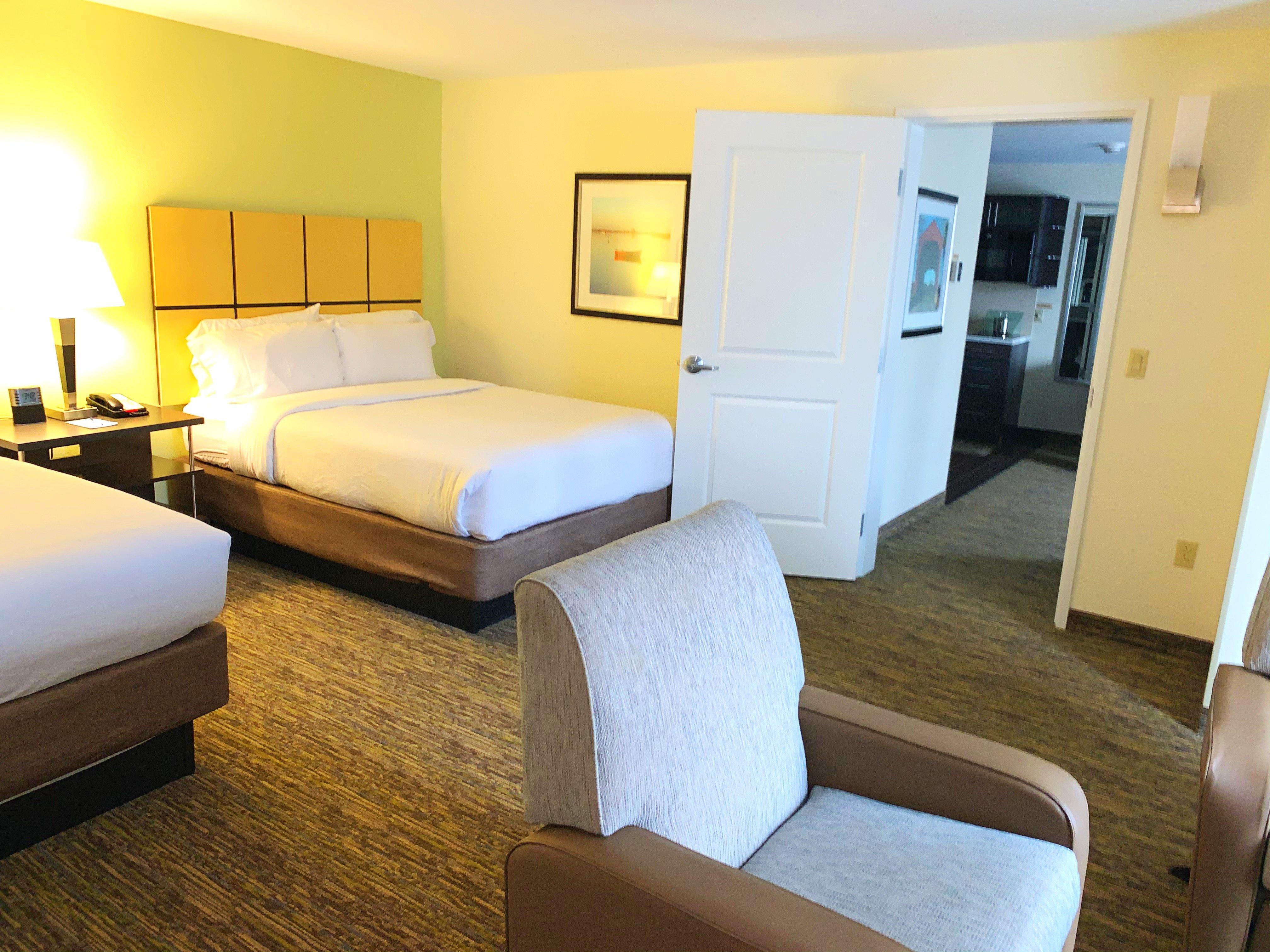 Candlewood Suites Belle Vernon By Ihg Bagian luar foto